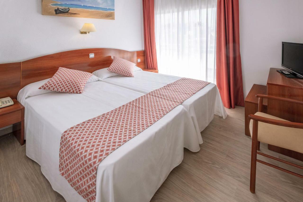 Ght Balmes, Hotel-Aparthotel&Splash カレーリャ エクステリア 写真